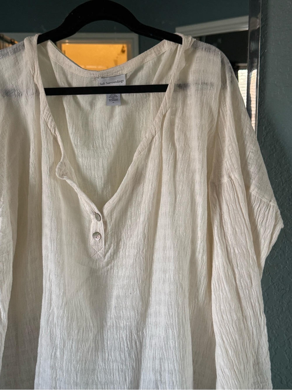 Soft Surroundings Linen Weekender Gauzy Cream Shell Button-Henley Tunic Size XL - Picture 3 of 6